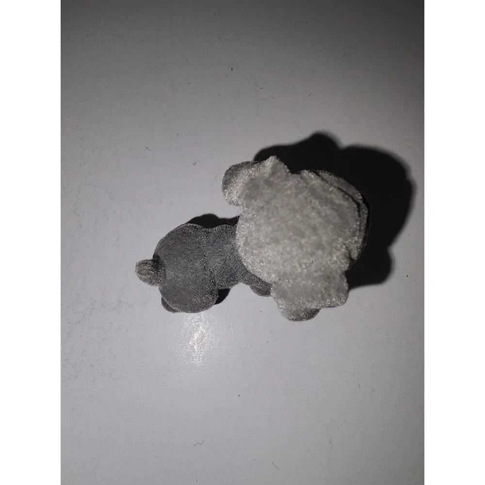 Puppy in my Pocket Prunella Neapolitan Mastiff Flocked‎ Dog Figure